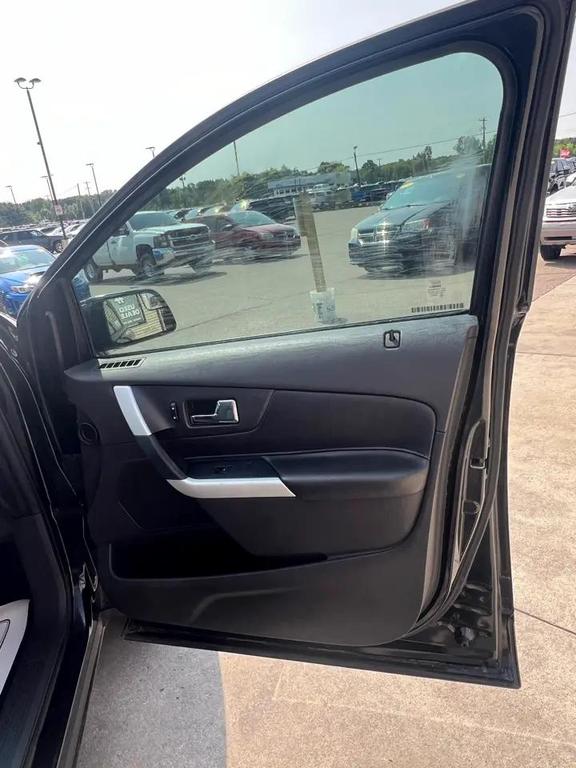 used 2011 Ford Edge car, priced at $3,995