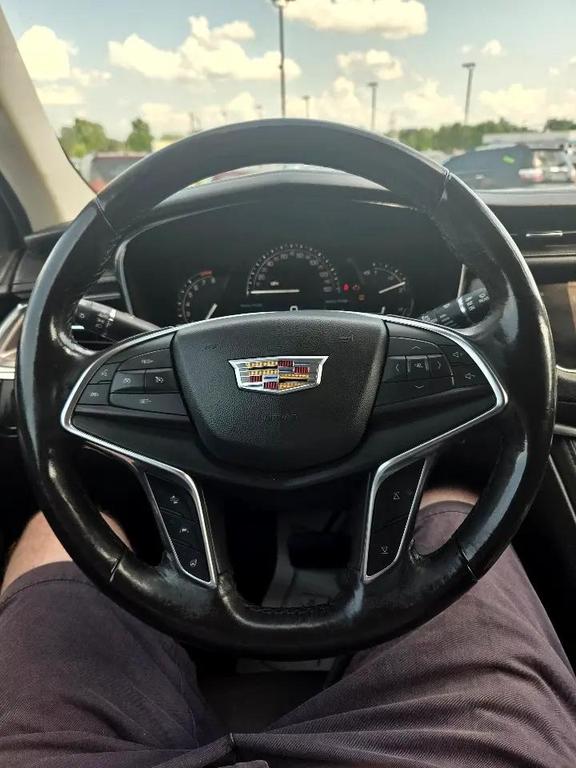 used 2018 Cadillac XT5 car, priced at $16,995