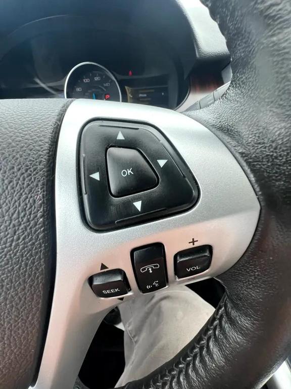 used 2011 Ford Edge car, priced at $4,295