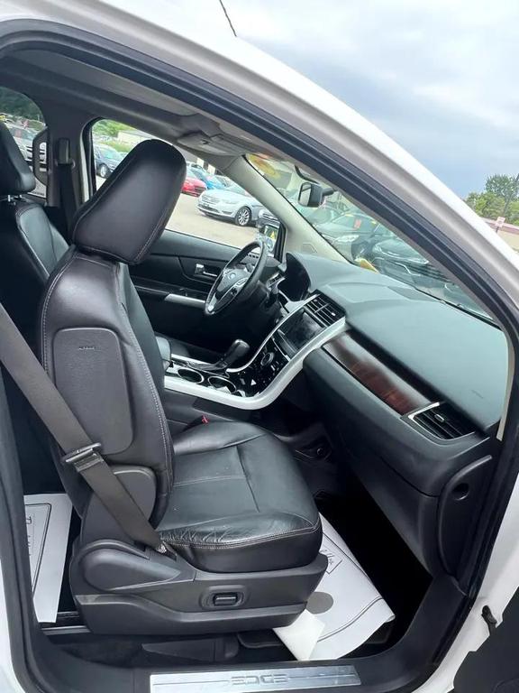 used 2011 Ford Edge car, priced at $4,295