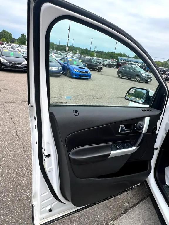 used 2011 Ford Edge car, priced at $4,295