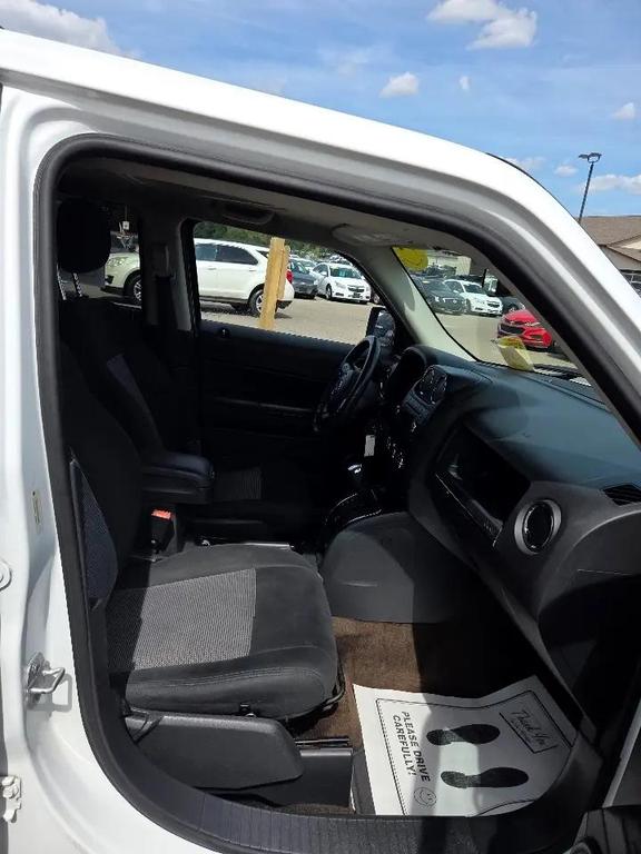 used 2015 Jeep Patriot car, priced at $4,495
