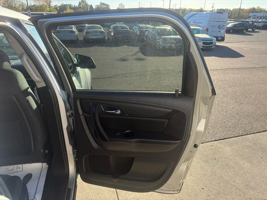 used 2014 GMC Acadia car, priced at $7,995