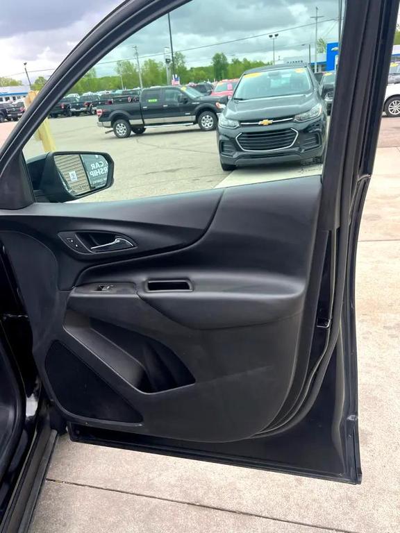used 2018 Chevrolet Equinox car, priced at $6,995