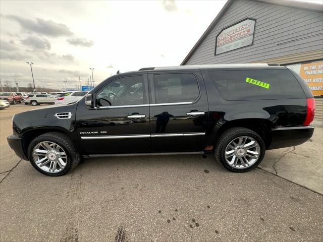 used 2010 Cadillac Escalade ESV car, priced at $8,995