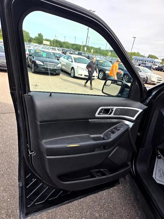 used 2013 Ford Explorer car, priced at $4,995