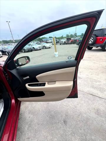used 2013 Chrysler 200 car, priced at $6,995
