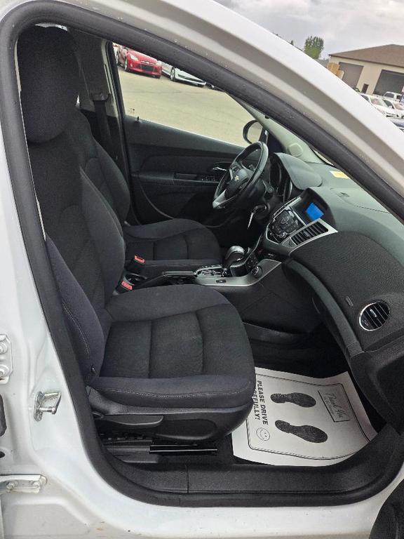 used 2013 Chevrolet Cruze car, priced at $3,795