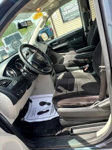used 2014 Dodge Grand Caravan car, priced at $5,495
