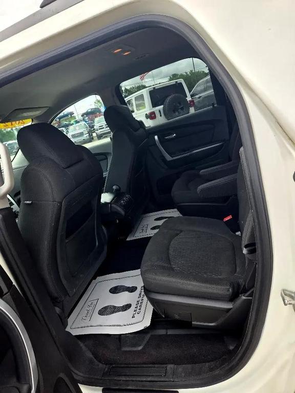 used 2012 GMC Acadia car, priced at $3,995