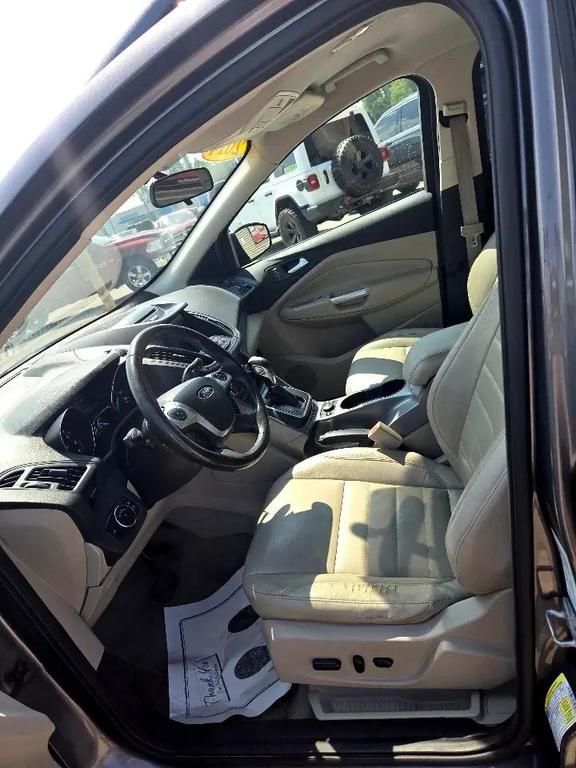 used 2014 Ford Escape car, priced at $5,495