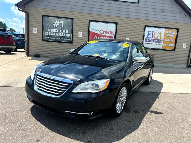 used 2014 Chrysler 200 car, priced at $3,995