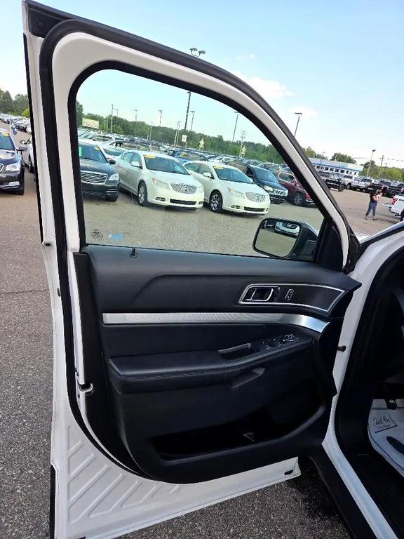 used 2017 Ford Explorer car, priced at $7,995