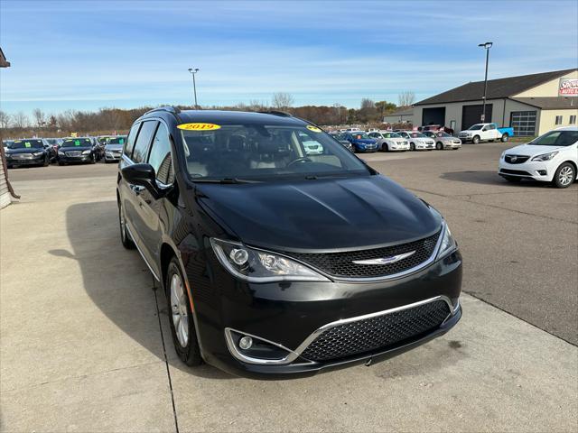 used 2019 Chrysler Pacifica car, priced at $12,995