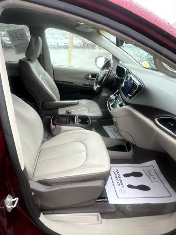 used 2017 Chrysler Pacifica car, priced at $9,995