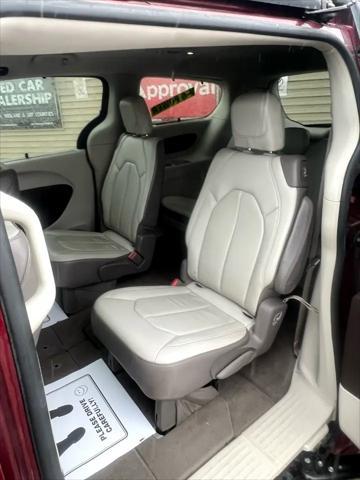 used 2017 Chrysler Pacifica car, priced at $9,995