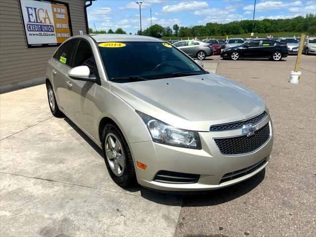 used 2014 Chevrolet Cruze car, priced at $4,995