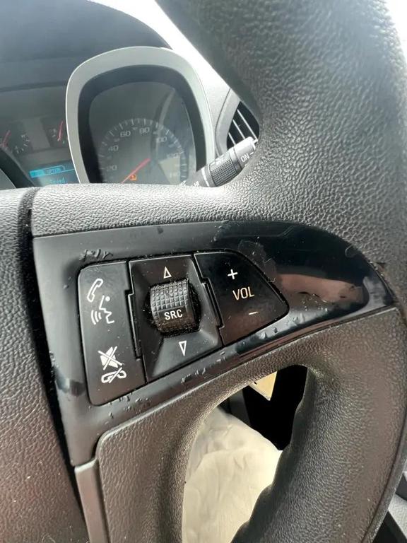 used 2015 Chevrolet Equinox car, priced at $4,995