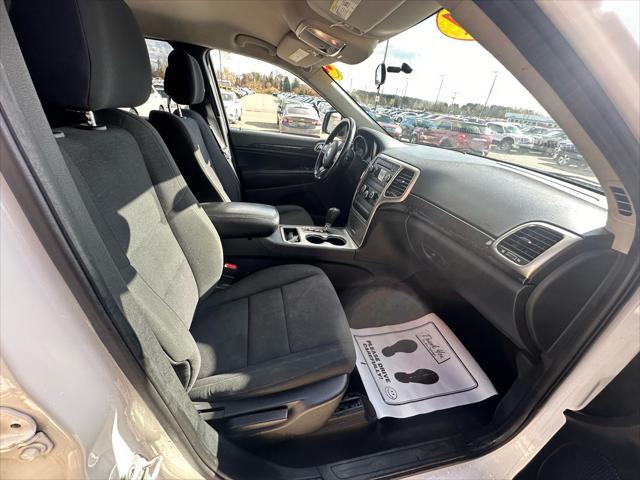 used 2011 Jeep Grand Cherokee car, priced at $5,495