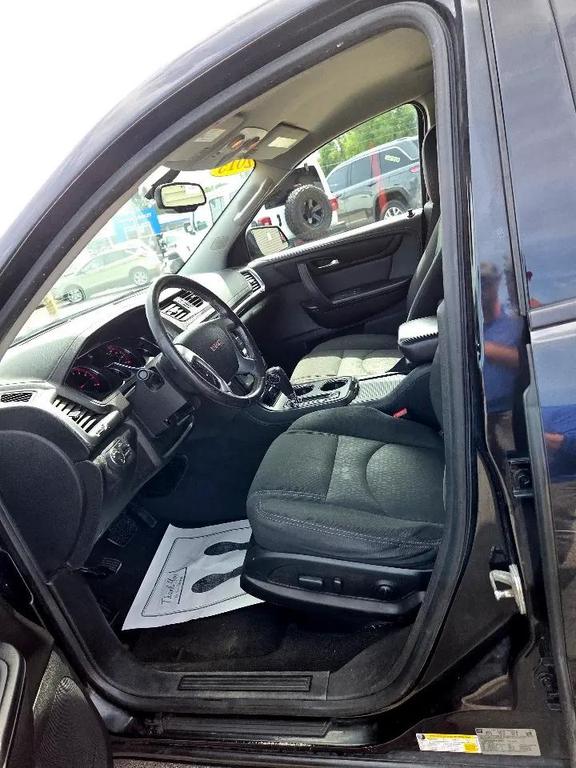 used 2015 GMC Acadia car, priced at $4,995