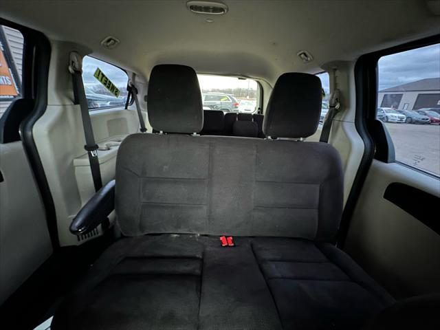 used 2015 Dodge Grand Caravan car, priced at $5,995