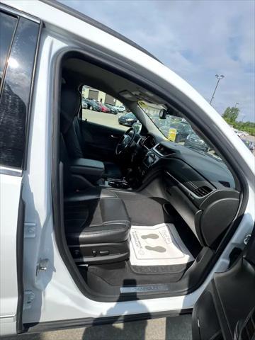 used 2016 Chevrolet Traverse car, priced at $7,995