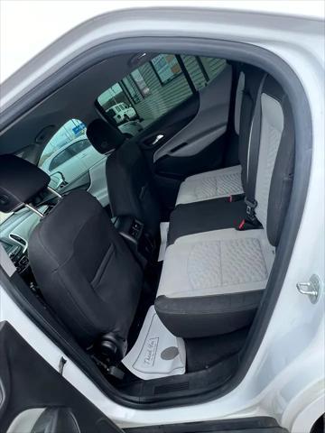 used 2018 Chevrolet Equinox car, priced at $9,995