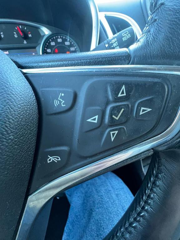 used 2019 Chevrolet Equinox car, priced at $7,995
