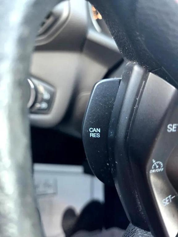 used 2013 Ford Escape car, priced at $4,995
