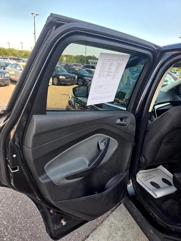 used 2013 Ford Escape car, priced at $4,995