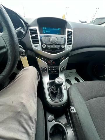 used 2011 Chevrolet Cruze car, priced at $2,995