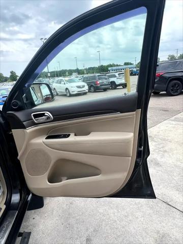 used 2015 Jeep Grand Cherokee car, priced at $9,995