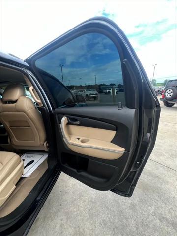 used 2012 GMC Acadia car, priced at $4,995
