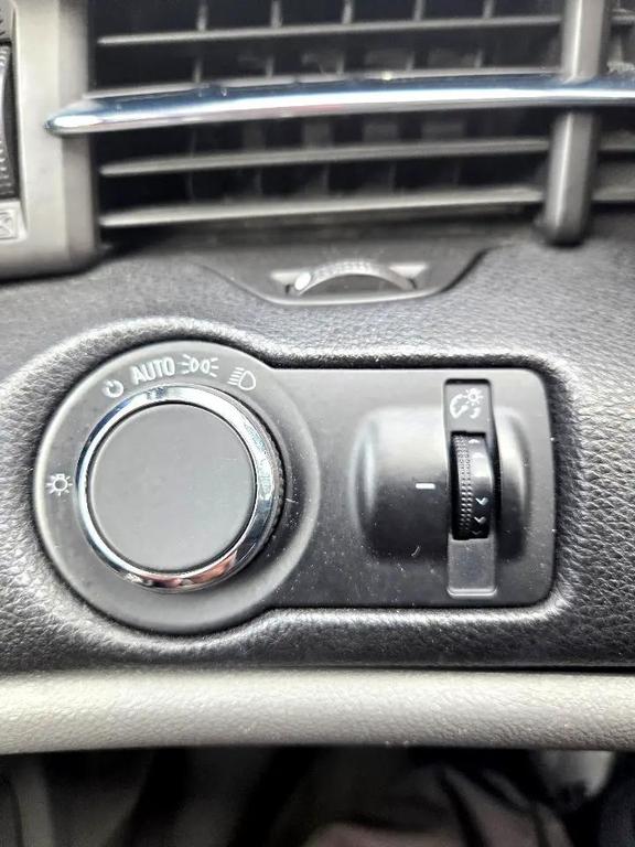 used 2013 Chevrolet Malibu car, priced at $7,995