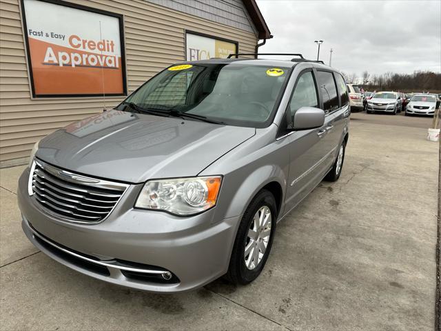 used 2013 Chrysler Town & Country car