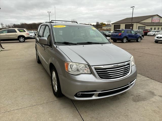 used 2013 Chrysler Town & Country car