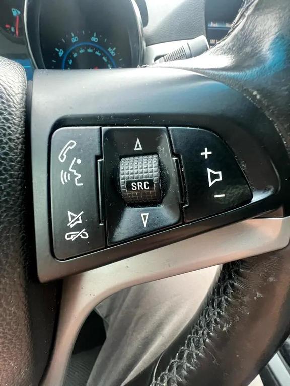 used 2014 Chevrolet Cruze car, priced at $3,995