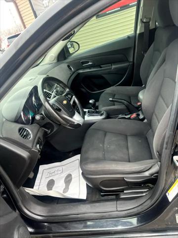 used 2014 Chevrolet Cruze car, priced at $3,995