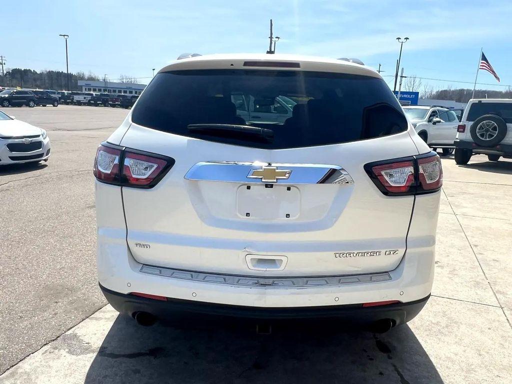 used 2014 Chevrolet Traverse car, priced at $3,995