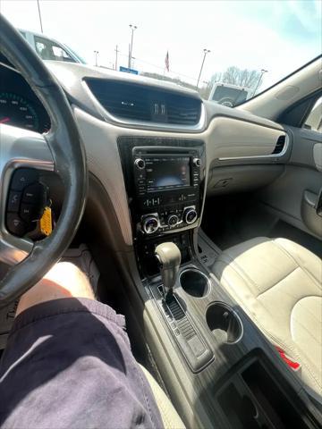 used 2014 Chevrolet Traverse car, priced at $4,995