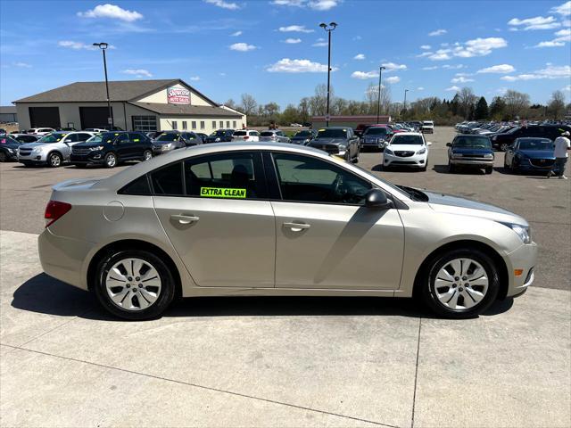 used 2011 Chevrolet Cruze car, priced at $5,995