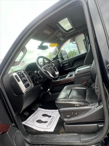 used 2015 GMC Sierra 2500 car, priced at $24,995