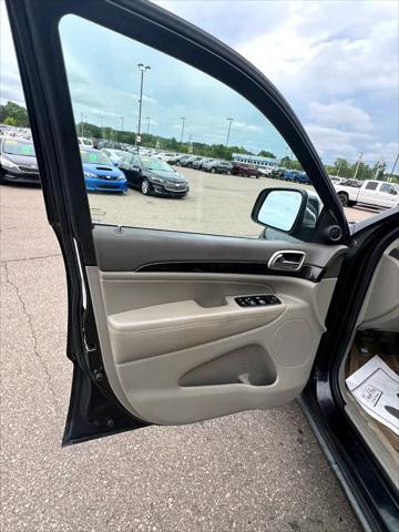 used 2012 Jeep Grand Cherokee car, priced at $5,495