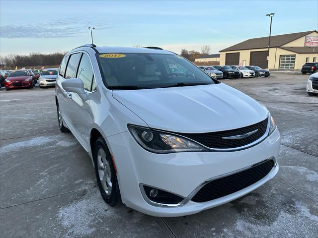 used 2017 Chrysler Pacifica car, priced at $12,995