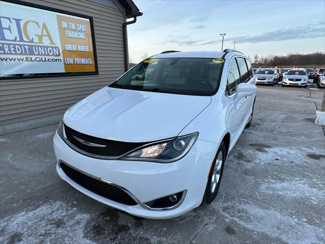 used 2017 Chrysler Pacifica car, priced at $12,995