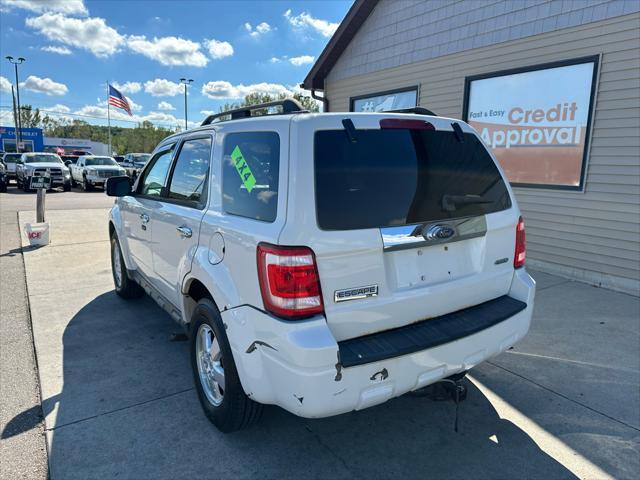 used 2009 Ford Escape car, priced at $2,995