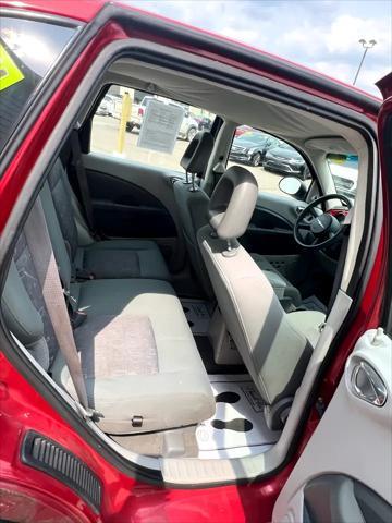 used 2007 Chrysler PT Cruiser car, priced at $2,495