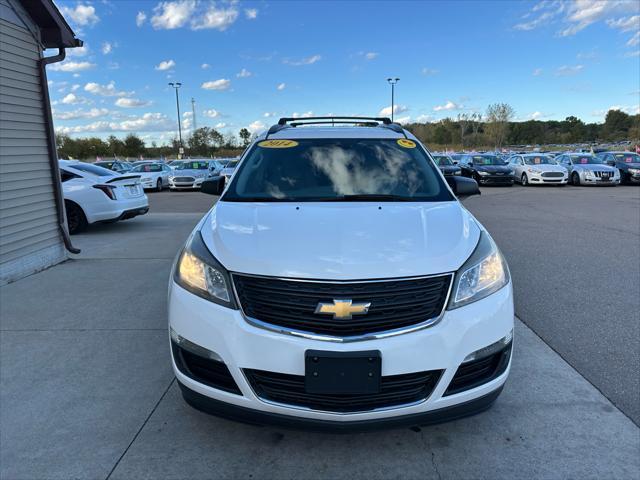 used 2014 Chevrolet Traverse car, priced at $4,995