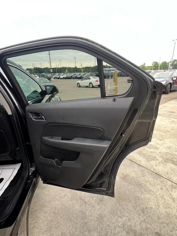 used 2015 Chevrolet Equinox car, priced at $4,995