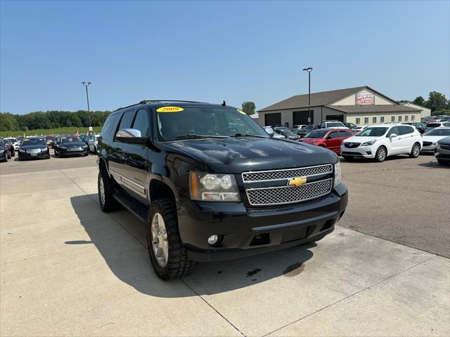 used 2009 Chevrolet Suburban car, priced at $9,995